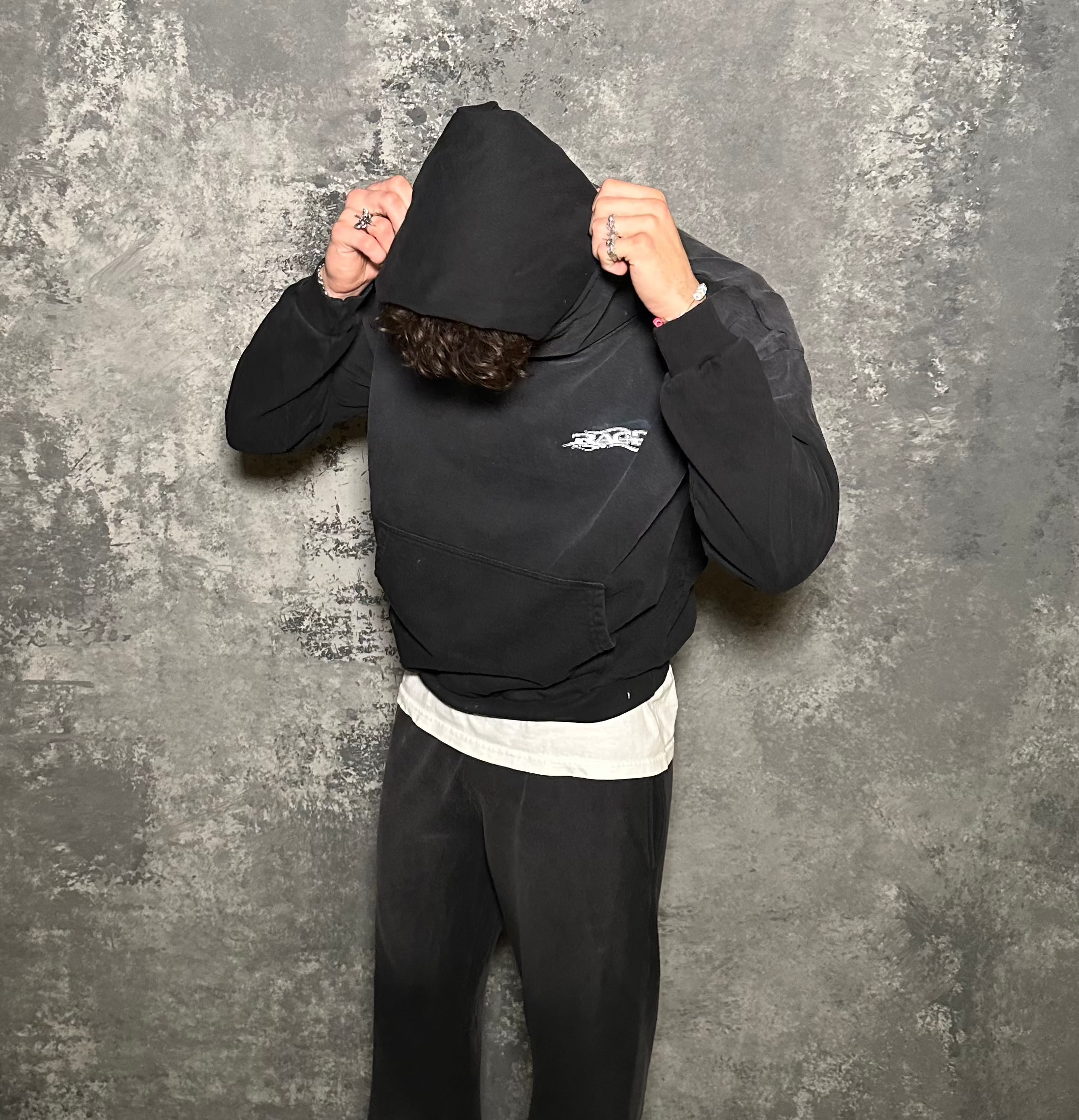 Onyx washed hoodie with mask